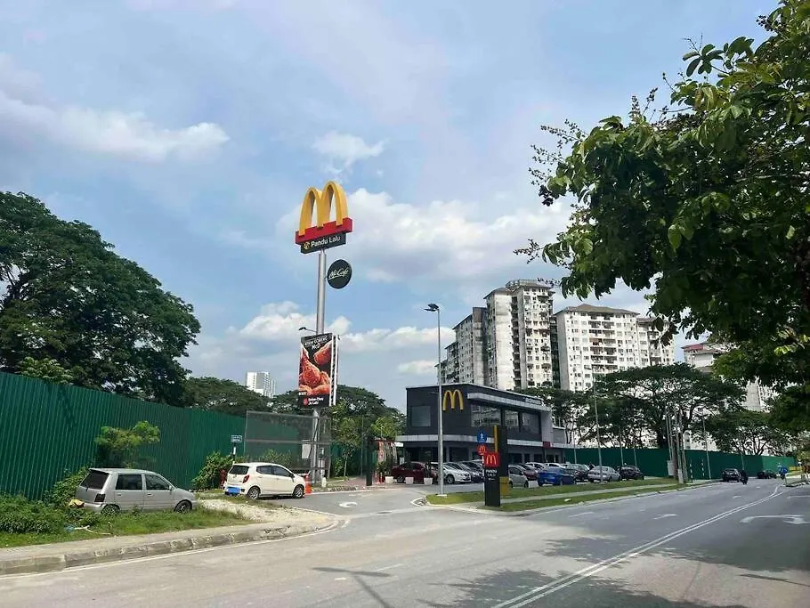 Playstaytion Centura 3 Bedroom 2 Bathroom By Rbnb Kuala Lumpur Malaysia