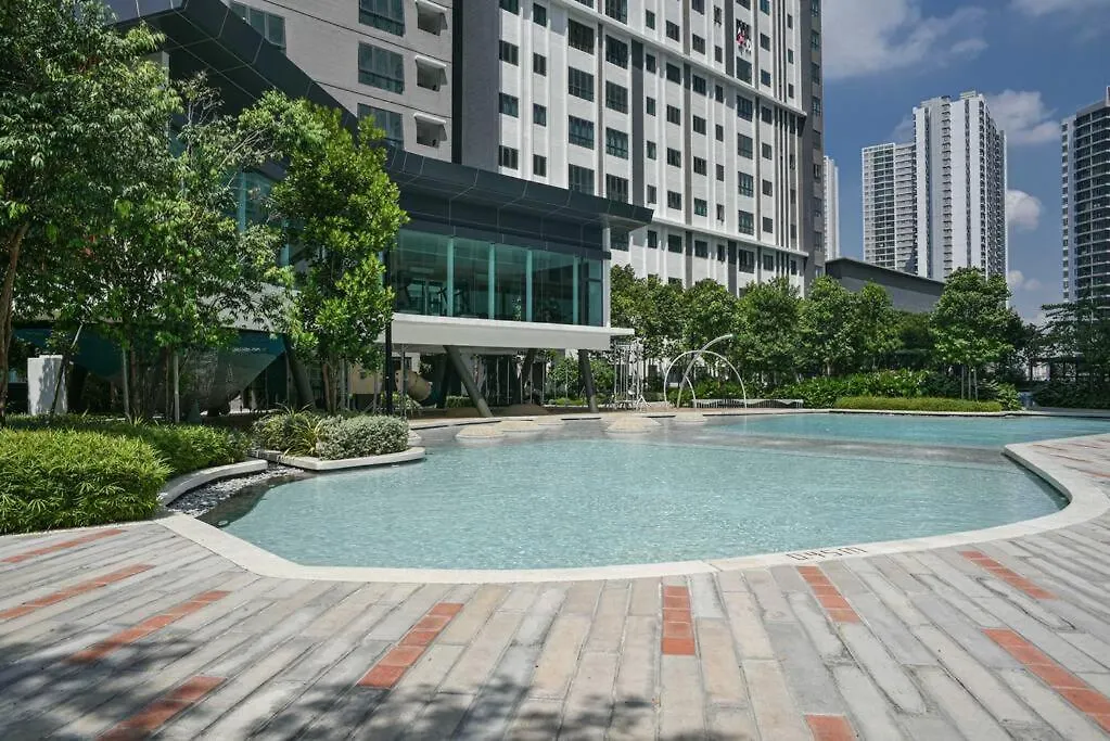 Playstaytion Centura 3 Bedroom 2 Bathroom By Rbnb Kuala Lumpur Apartment